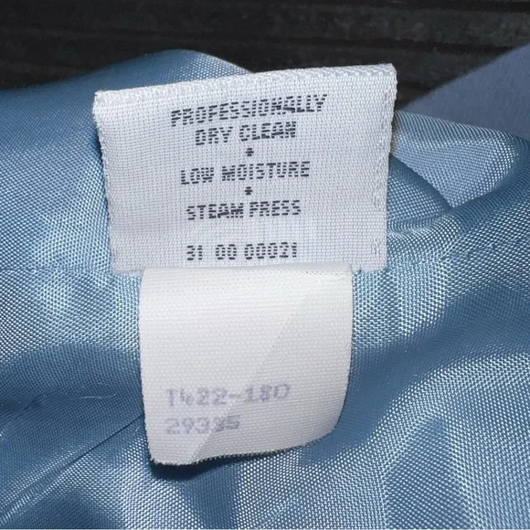 Pendleton Light Blue Wool Blazer – Size 14, Lined with 3-Button Closure - Picture 11 of 11